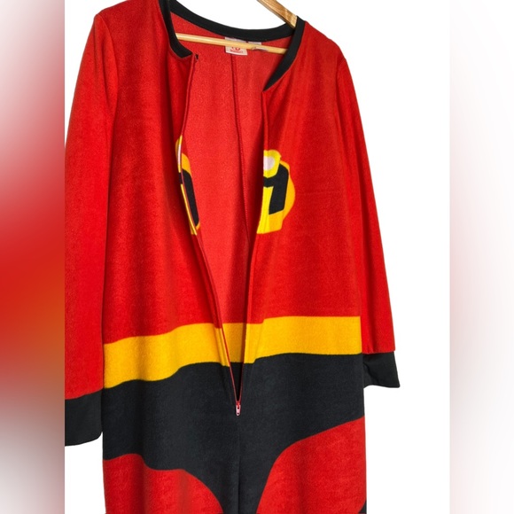 Incredibles 2 Disney Pixar Pajama Costume Onsie Adult Women’s 2X Mrs. Incredible - Picture 3 of 4